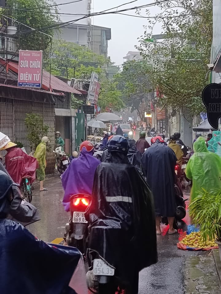 Mặt phố Phương Canh 58m² giá 13.4 tỷ - Cơ hội đầu tư sinh lời cao!