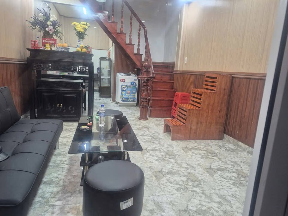 Nhà cho thuê tại Đà Lạt 4PN giá 8 triệu - Mới sửa, vào ở ngay!