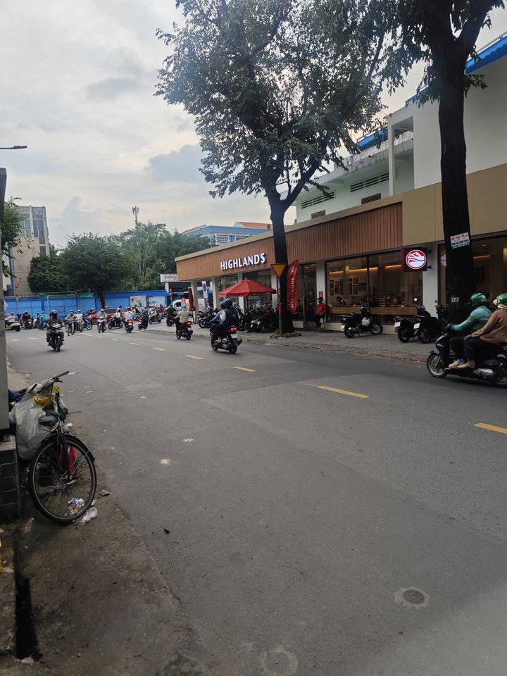 Cho thuê mặt bằng mặt tiền Nguyễn Thái Bình, Tân Bình 48m² - Vị trí đắc địa, dễ dàng kinh doanh!