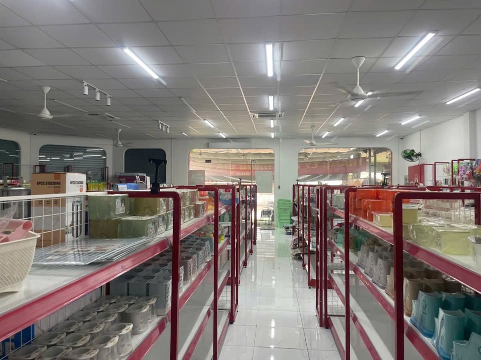 Cho thuê nhà mặt tiền Tây Lân, Quận Bình Tân 310m² - Khu ăn uống sầm uất!