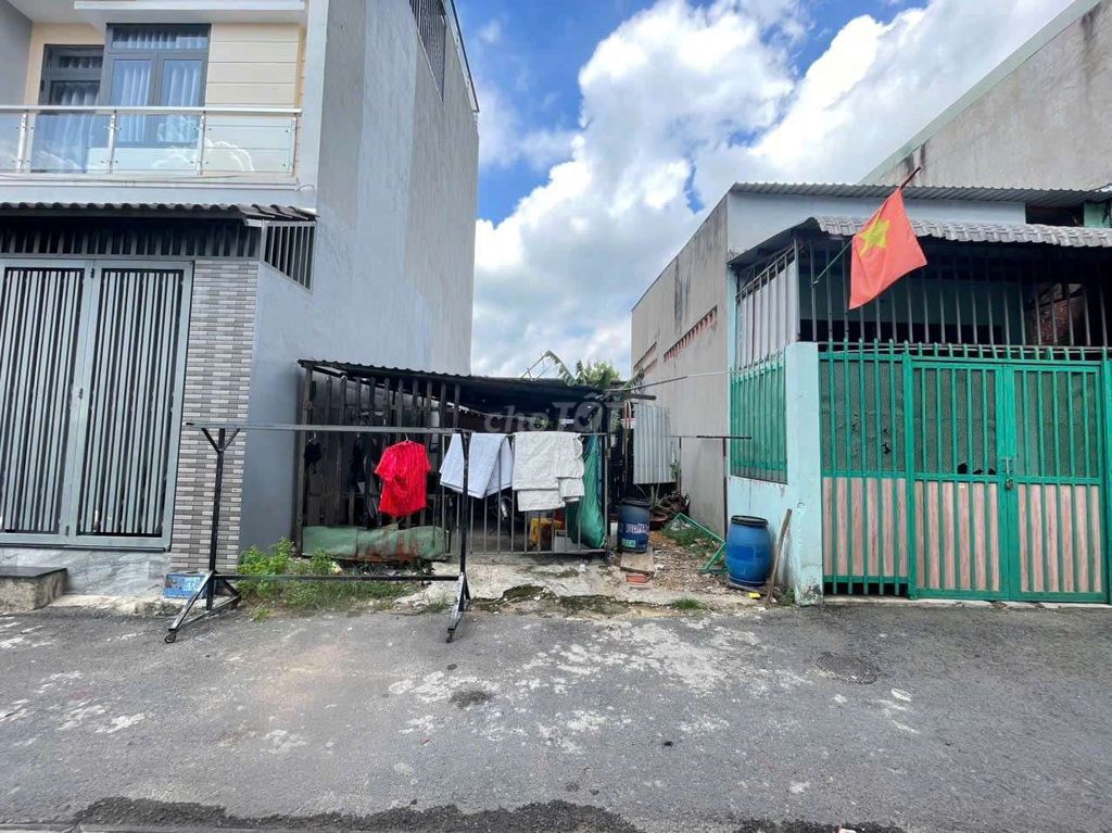 Đất nền gần chợ Phú An, phường An Phú, 50m² giá 1.88 tỷ - Sổ hồng riêng, thổ cư 40m²!