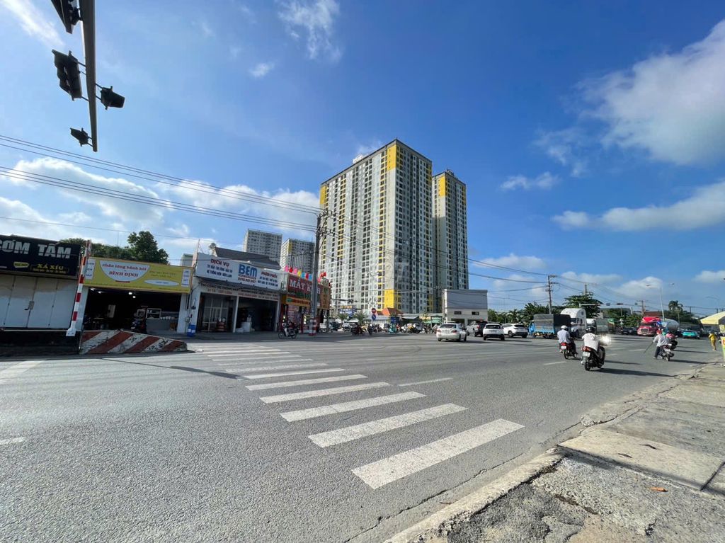 Nhà mặt tiền Quốc Lộ 1K, Đông Hòa, 860m² giá 41 tỷ - Kinh doanh sầm uất!