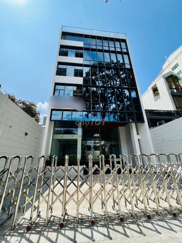 Cho thuê toà nhà mới xây đường Tôn Thất Tùng Quận 1 - Phù hợp làm Spa, thẩm mỹ, văn phòng!