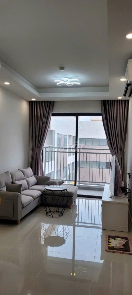 Căn hộ Q7 Riverside 67m² giá chỉ 8 triệu - Dọn vào ở ngay!