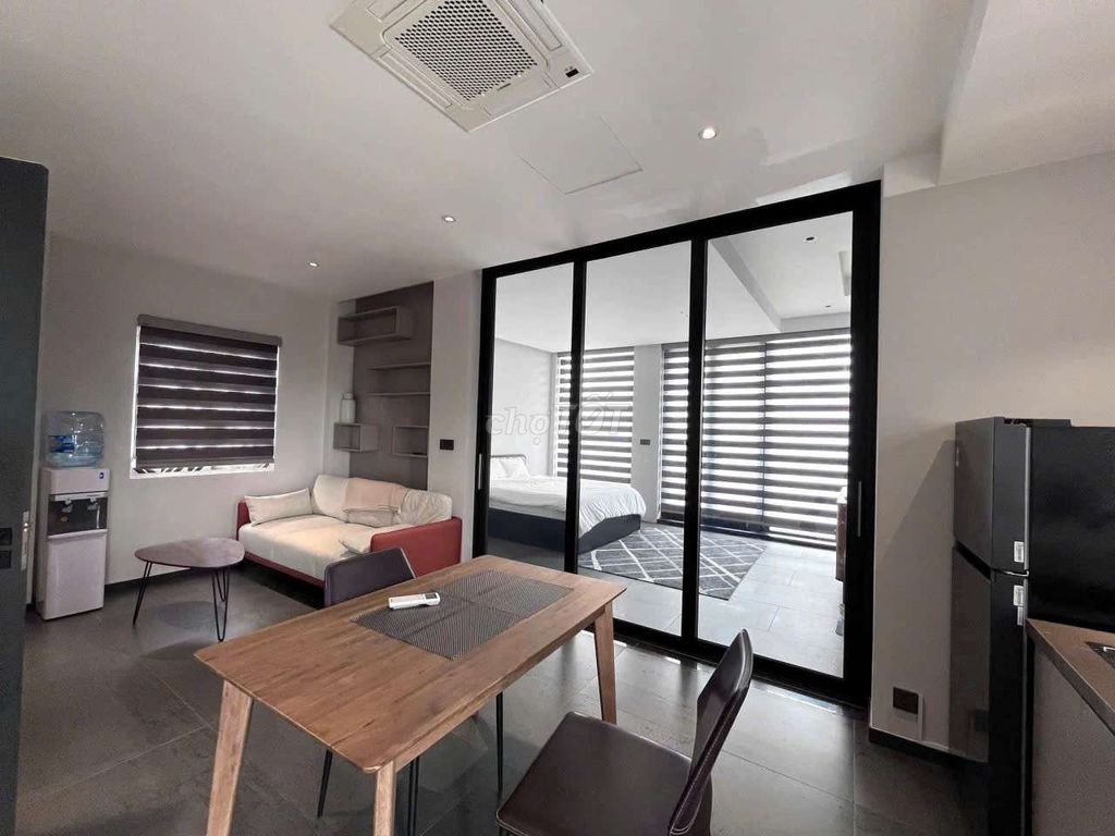 Căn hộ Quận 4 45m² giá 8 triệu - Gần Đại học Luật, tiện nghi đầy đủ!