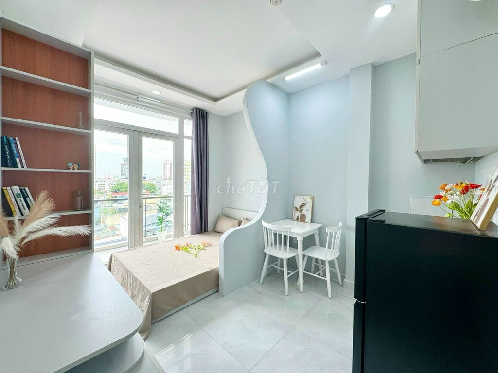 Căn hộ Đường Nguyễn Văn Cừ, Quận 5 - Giá chỉ 6.5 triệu, đầy đủ nội thất!