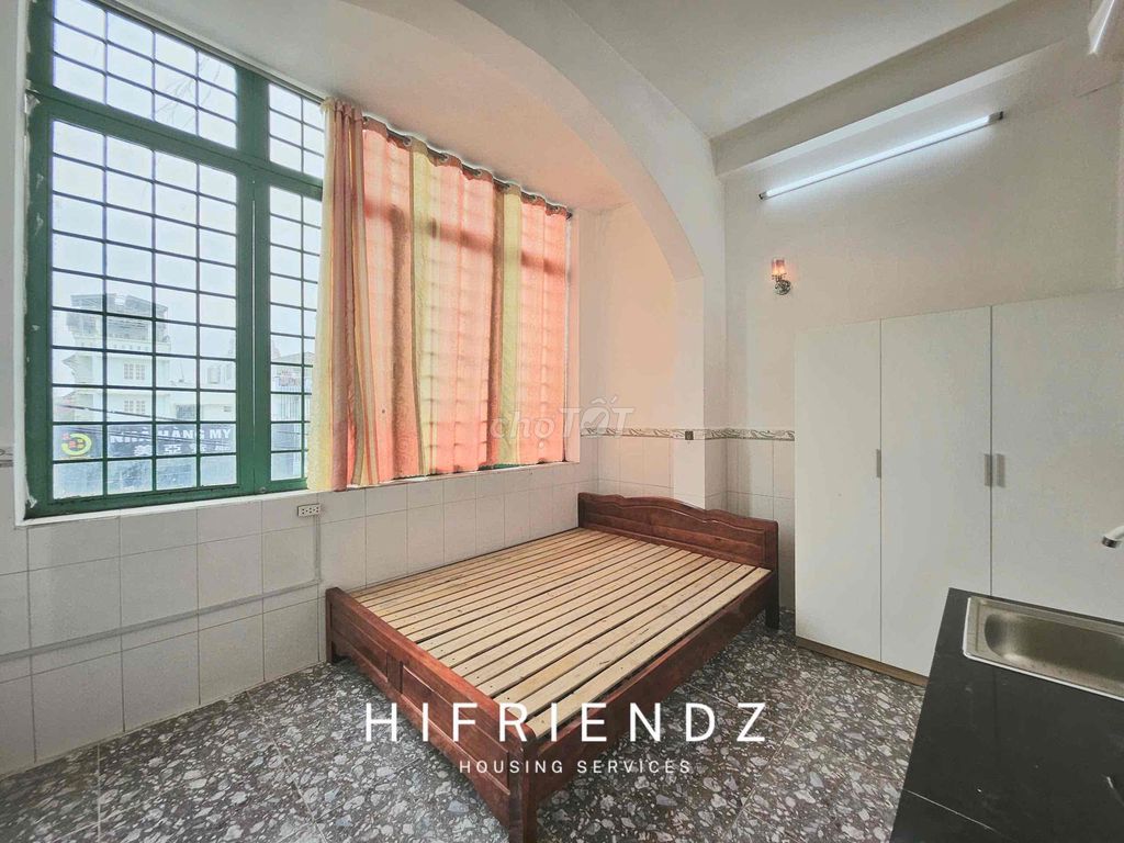 Studio cho thuê An Dương Vương 25m² giá 3 triệu - Cửa sổ trời thoáng mát!