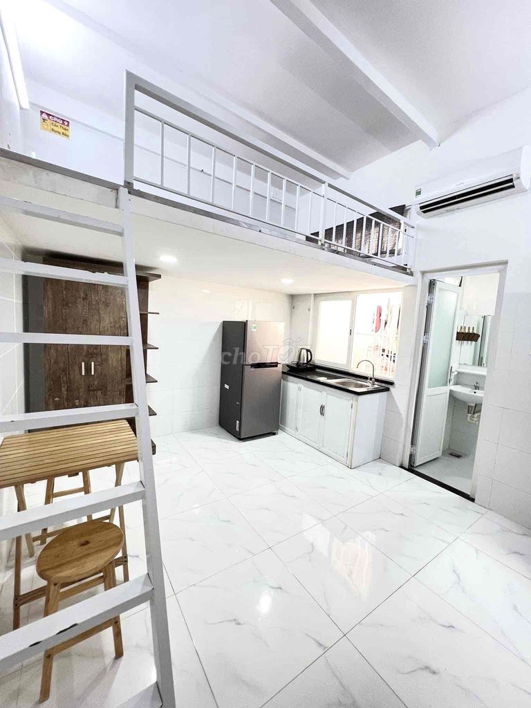 Phòng trọ có gác Bùi Đình Túy 35m² giá chỉ 5 triệu - Tiện nghi đầy đủ, tự do thoải mái!