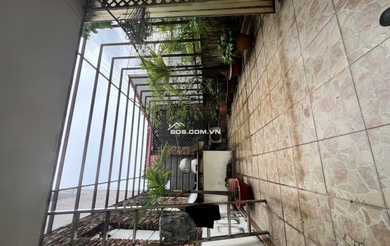 Nhà 4 tầng Tân Bình 92m² giá 9.2 tỷ - Xe hơi ngủ trong nhà