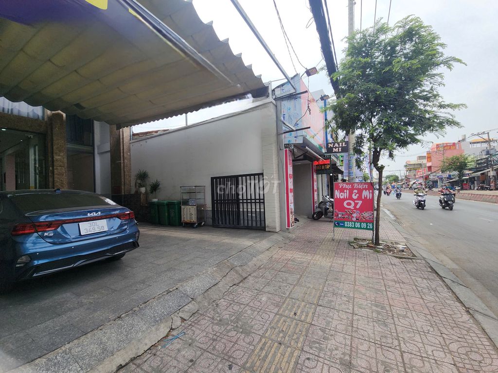 Mặt bằng Kinh Doanh mặt tiền đường Huỳnh Tấn Phát - Quận 7 - Diện tích 85m², Giá chỉ 25 triệu!