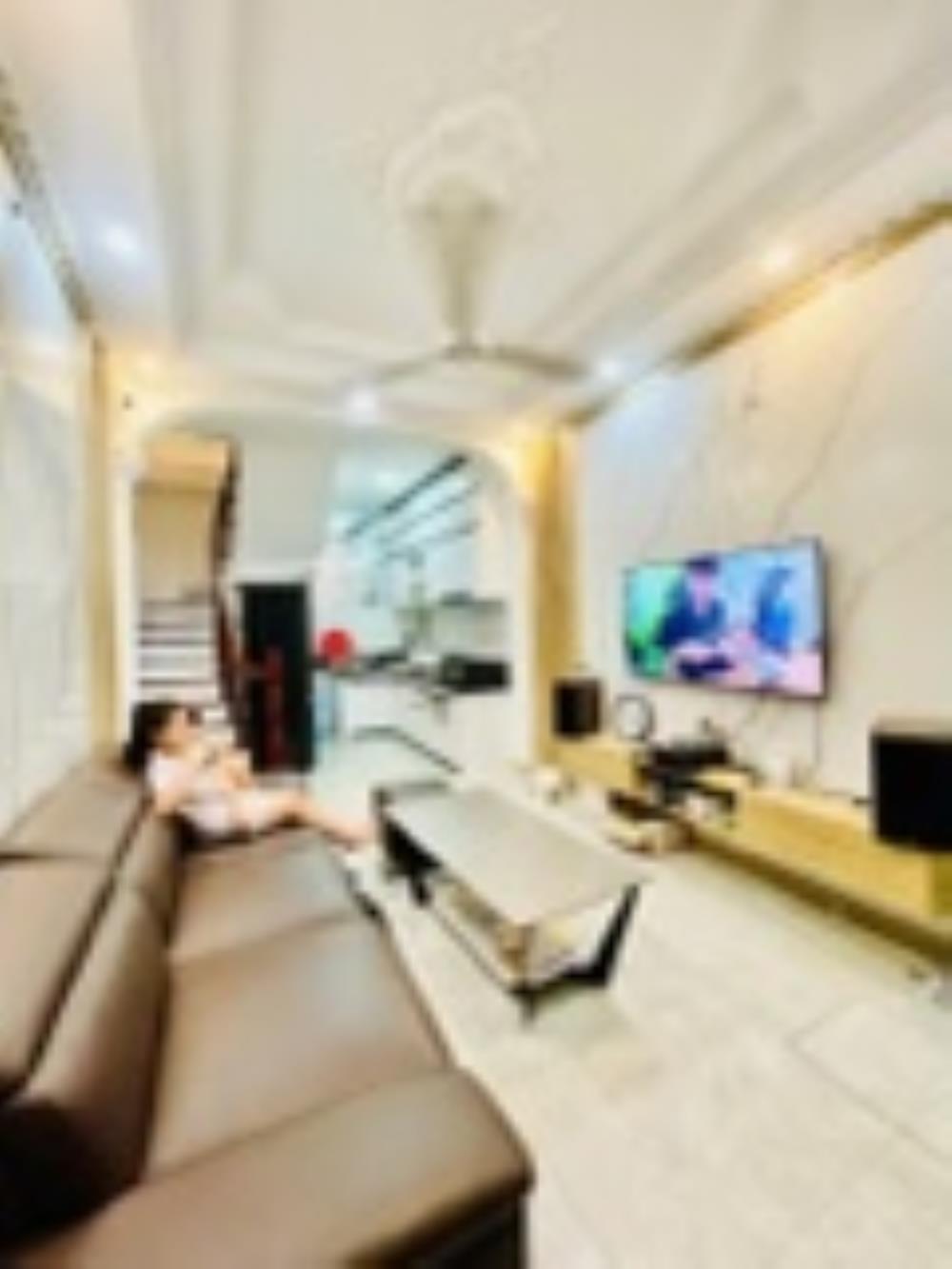 Nhà 5 tầng Phường Khâm Thiên 32m² giá 8 tỷ - An cư lý tưởng, không ngập lụt!