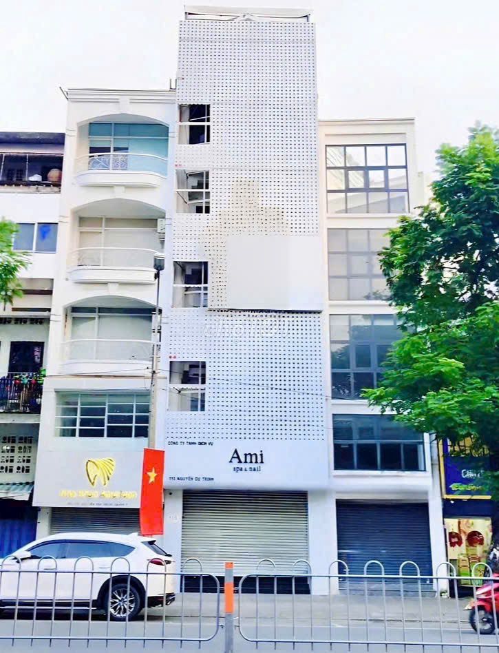 Cho thuê văn phòng mặt tiền Nguyễn Cư Trinh Quận 1 - Diện tích 700m², giá 150 triệu
