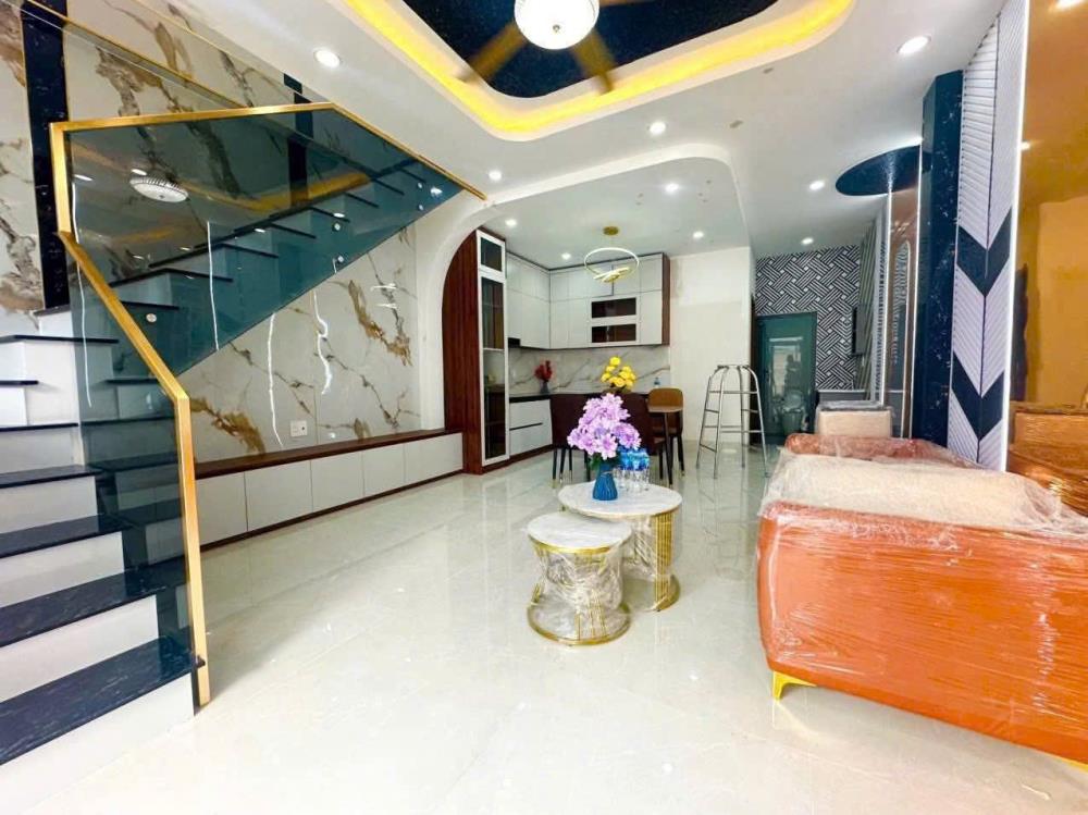 Bán nhà 1 trệt 1 lầu 68m² chợ Thánh Tâm, Tân Biên - Giá 2.85 tỷ, thương lượng!