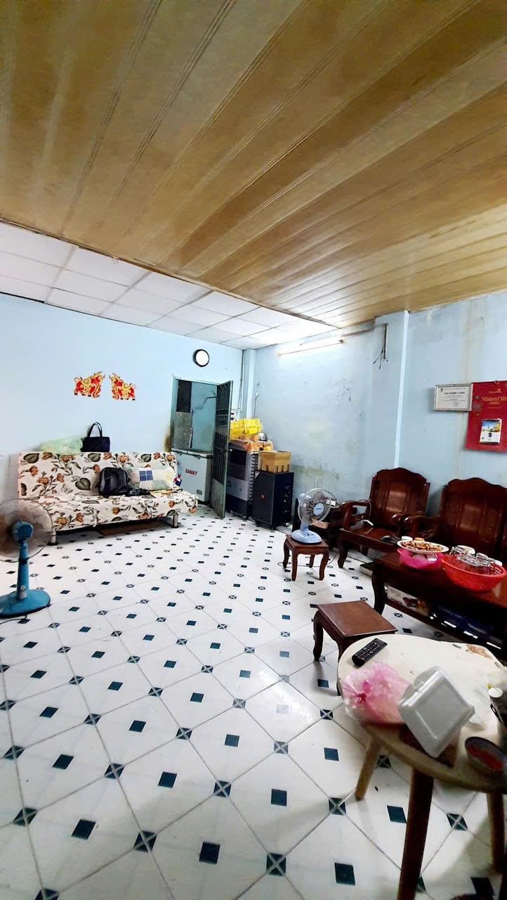 Nhà riêng Phường 10, Quận 10, 105m² chỉ 17.5 tỷ - Đầu tư sinh lời bền vững!