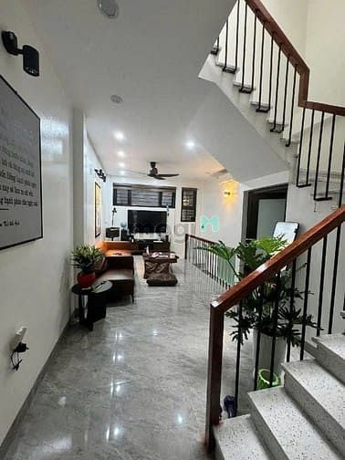 Bán nhà 5 tầng phố Bế Văn Đàn, Hà Đông 47m² giá 11,3 tỷ - Ô tô tránh, thang máy