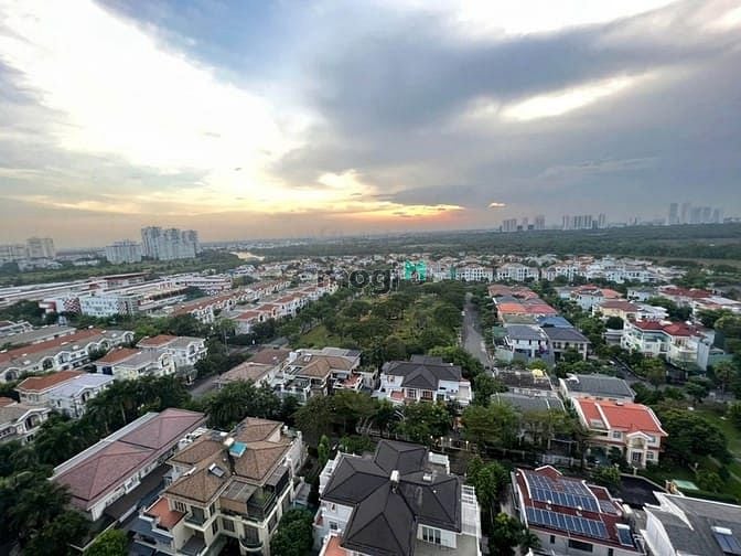 Căn hộ Hưng Phúc 76m² - Phú Mỹ Hưng - Giá chỉ 6.6 tỷ - View biệt thự thoáng đãng!