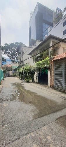 Bán nhà hẻm xe hơi 6m Cao Thắng Q3 diện tích 232m² - Pháp lý rõ ràng!