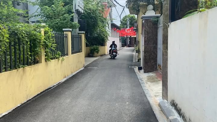 Đất Xuân Canh Đông Anh 83,7m² giá 9,634 tỷ - Sổ đỏ chính chủ, vị trí đẹp!