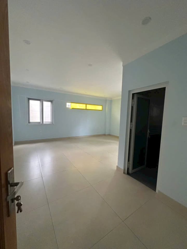 Nhà phố cho thuê Unitown Thủ Dầu Một 5PN - 27 triệu/tháng - Căn góc lớn