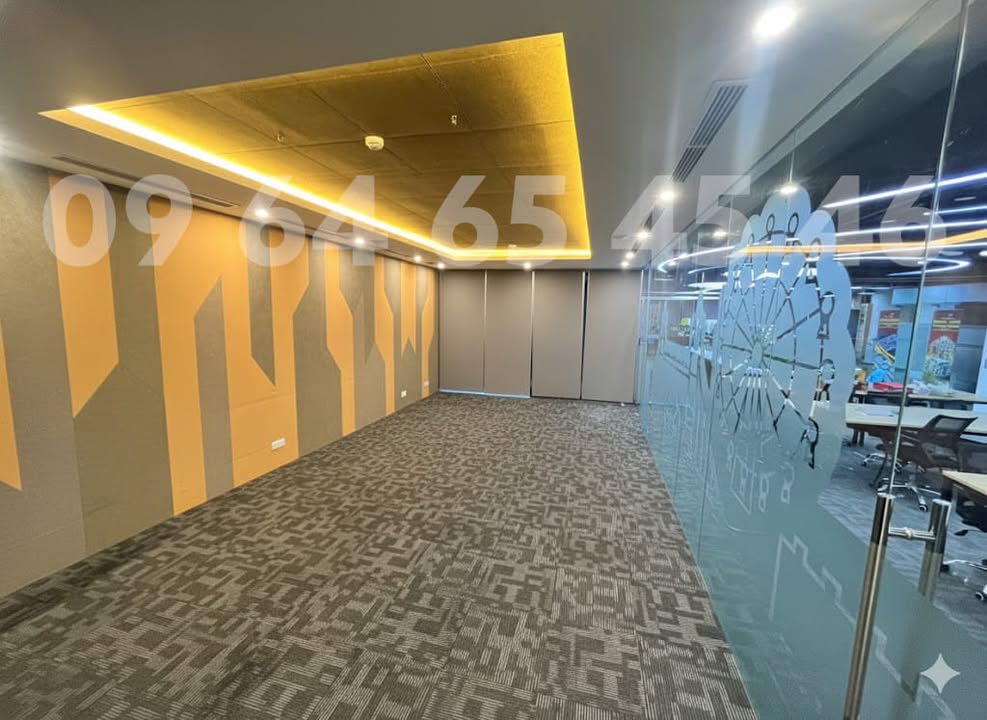 Cho thuê văn phòng hạng B đường Nguyễn Hoàng, Nam Từ Liêm 600m² - Không gian làm việc chuyên nghiệp!