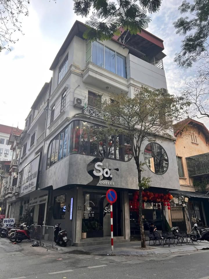 Cho thuê mặt bằng kinh doanh phố Hàng Mã, Hoàn Kiếm 100m² giá 50 triệu - Vị trí đắc địa, kinh doanh sầm uất!