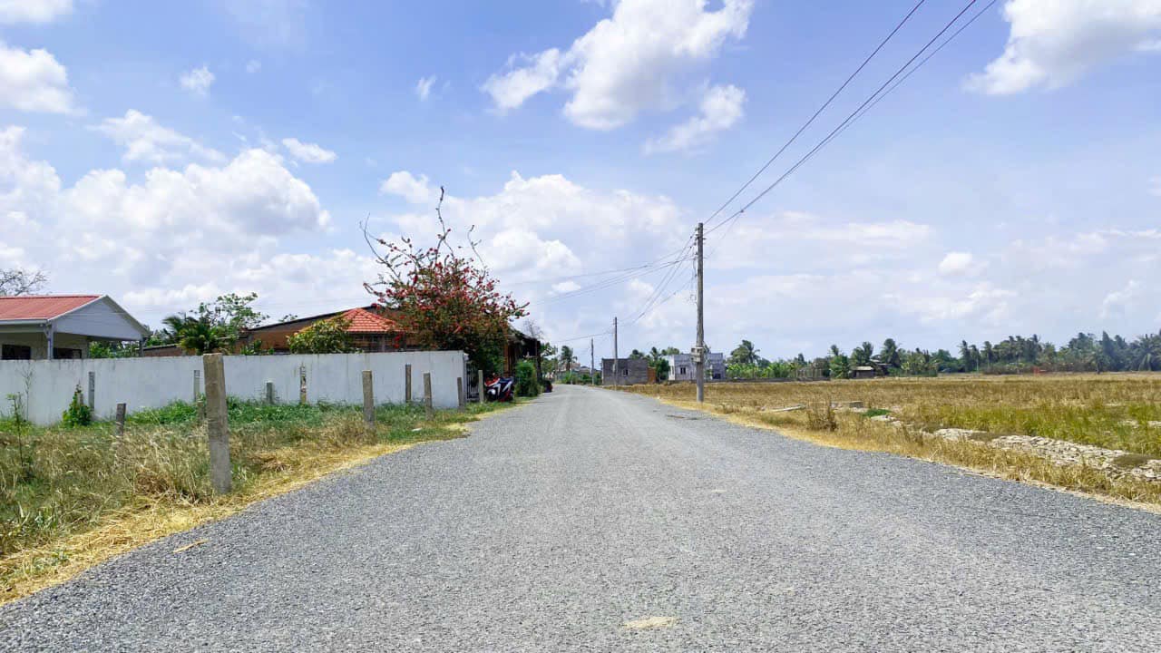 Đất thổ cư mặt tiền Nguyễn V Châu, xã Vàm Cỏ, 122m² giá chỉ 550 triệu - Cơ hội đầu tư tuyệt vời!