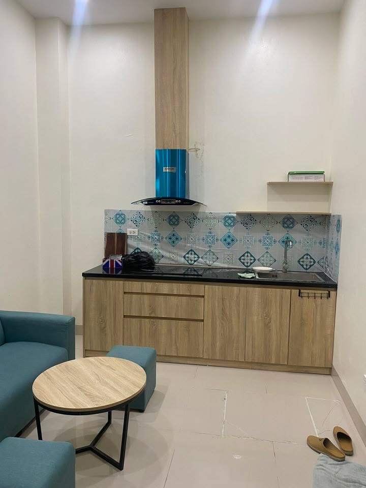 Nhà nhỏ cho thuê tại ngõ 279 Đội Cấn, Ba Đình 42m² - Nội thất đầy đủ, giá 6 triệu