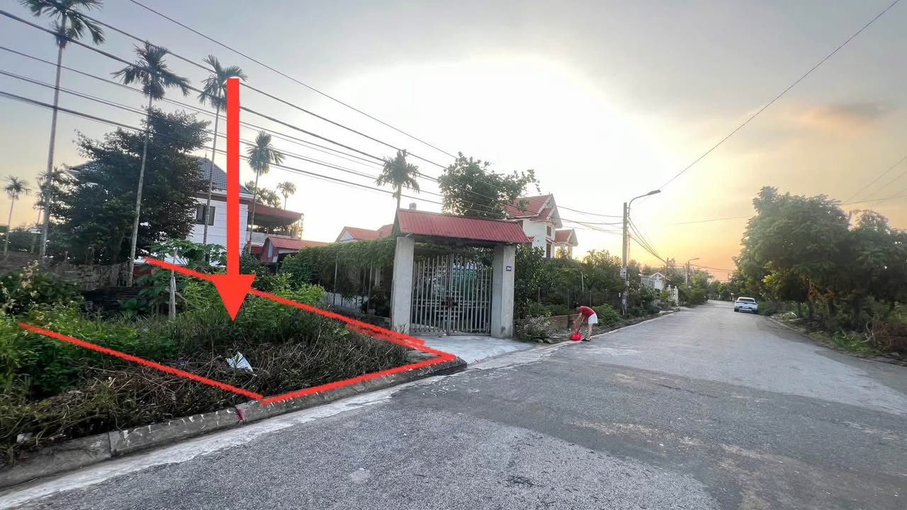 Nhà mặt đường Đặng Cương, An Dương 52m² giá 1.6 tỷ - Cơ hội kinh doanh tuyệt vời!