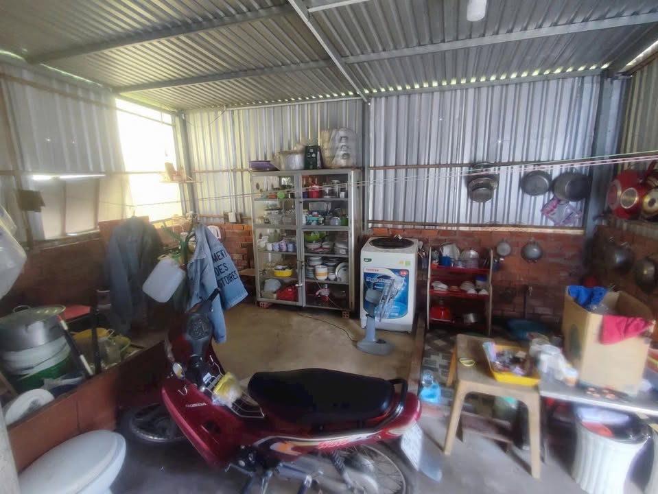 Nhà bán chính chủ tại Bạc Liêu, Phường 5, diện tích 108m² - Giá chỉ 580 triệu!