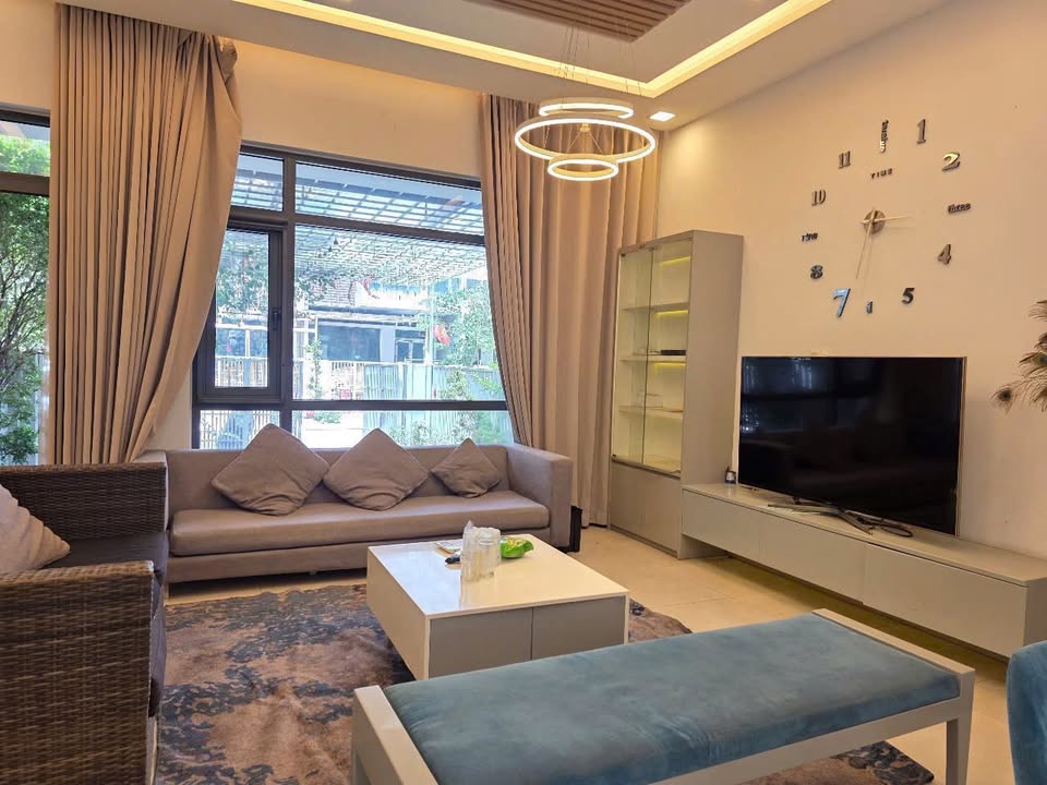 Biệt thự cho thuê Phố Đông Village - Nguyễn Thị Định, 120m² - Full nội thất cao cấp!
