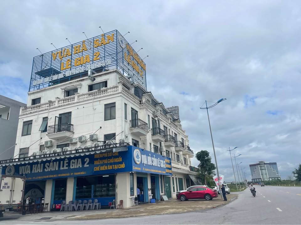 Đất nền đẹp mặt tiền cổng số 1 Đông Hải 75m² giá chỉ 4 tỷ - Cơ hội đầu tư hiếm có!