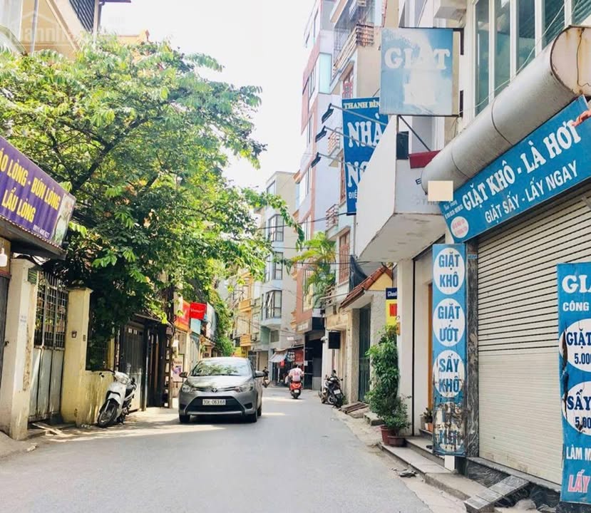 Cho thuê nhà mặt phố Trung Liệt, Đống Đa 65m² giá 35 triệu - Phù hợp cho Spa, Phòng khám