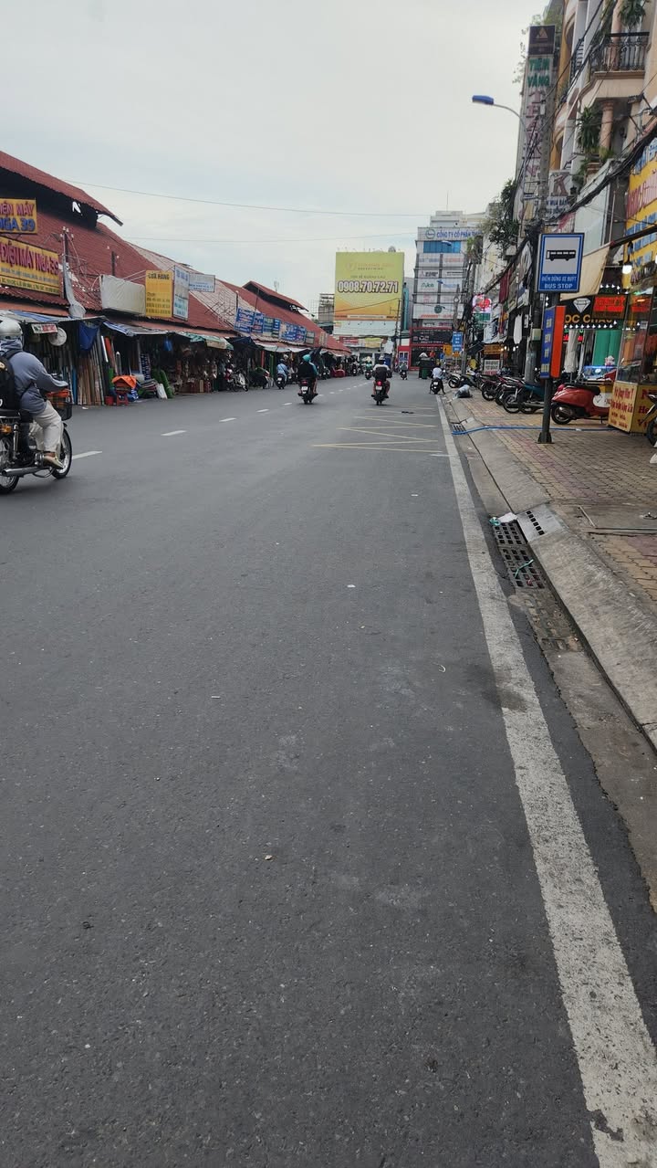 Cho thuê mặt bằng Dương Đình Hội quận 9 150m² - Kinh doanh thuận tiện ngay sát Đỗ Xuân Hợp!