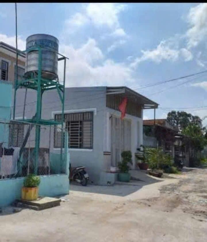 Dãy phòng trọ 12 phòng tại Long Thọ, Nhơn Trạch - Giá 2.9 tỷ, thu nhập 9 triệu/tháng!