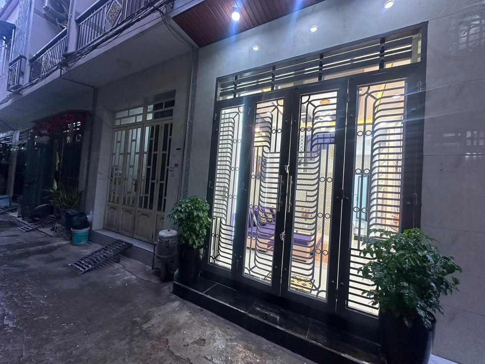 Nhà Tân Kim, Cần Giuộc 38m² giá 1.87 tỷ - Sổ hồng chính chủ, bớt lộc!