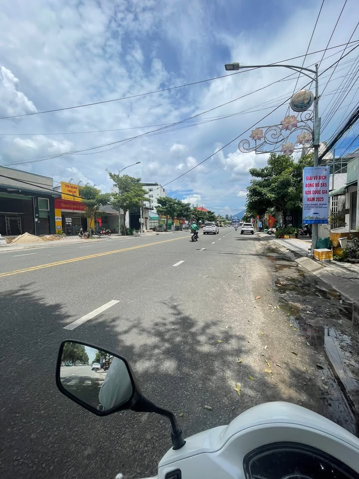 Mặt tiền Hoàng Lê Kha, Tây Ninh 504m² giá 11 tỷ - Kinh doanh cực tốt!