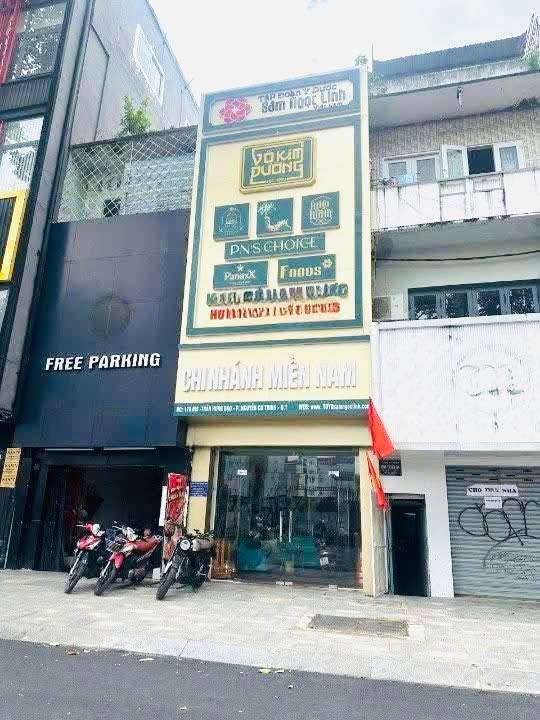 Nhà mặt tiền cho thuê Trần Hưng Đạo, quận 1 - Diện tích 80m², vị trí đắc địa kinh doanh sầm uất!