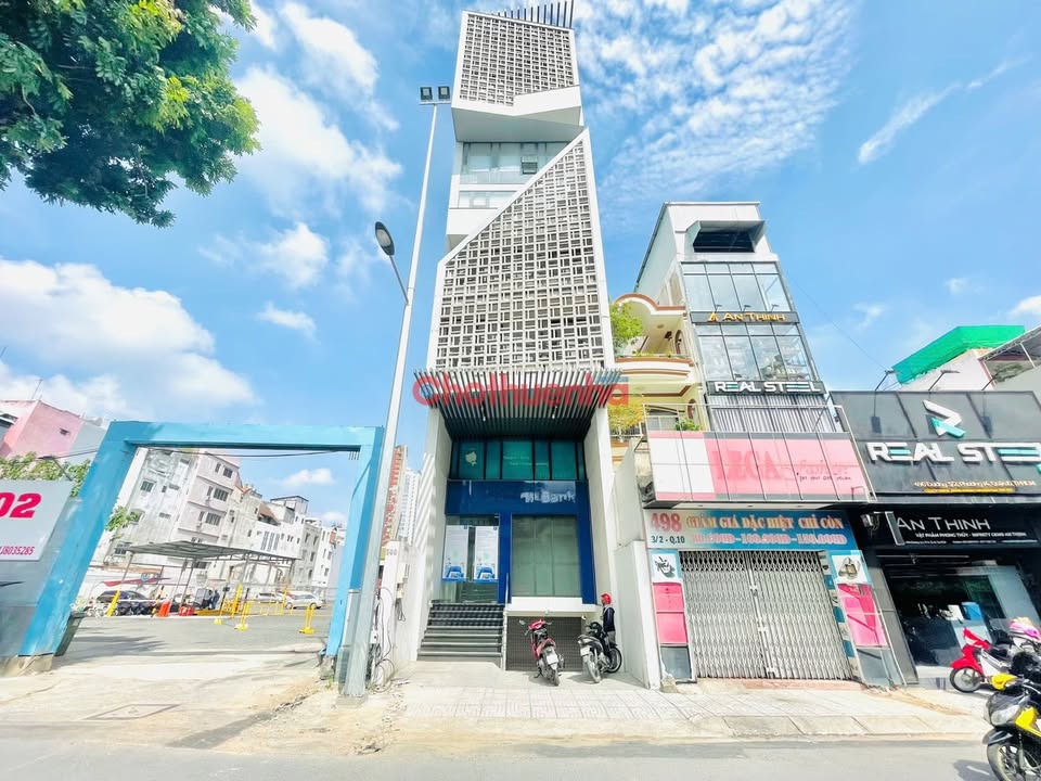 Cho thuê tòa nhà mặt tiền 500 đường 3/2 quận 10 - Phù hợp kinh doanh đa ngành