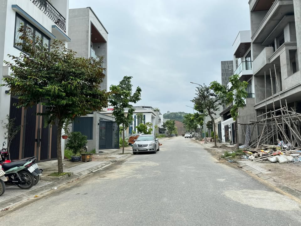 Đất nền Khu đô thị Hạnh Phúc Yên Bái 100m² giá 3.3 tỷ - Đầu tư sinh lời ngay!