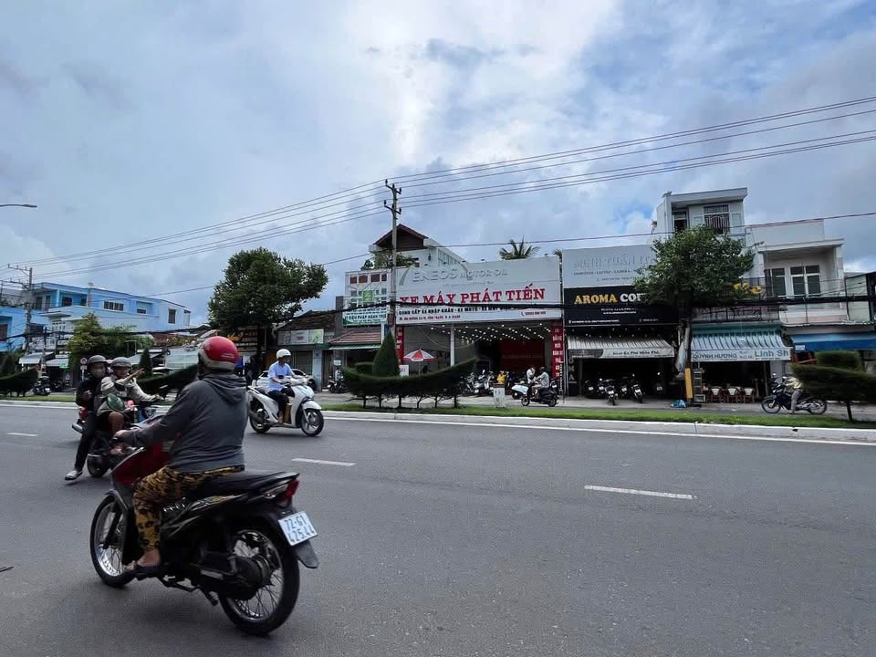 Nhà mặt tiền đường 23/10 Vĩnh Thạnh, Nha Trang 530m² giá 55 tỷ - Cơ hội đầu tư hấp dẫn!