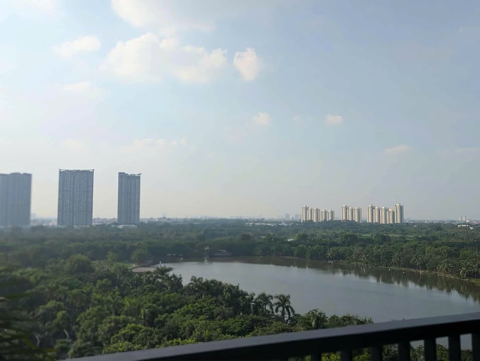 Căn hộ Landmark Phụng Công 72m² giá tốt - Hướng Đông Nam thoáng mát!