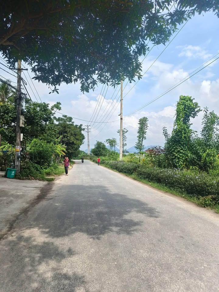 Đất nền phường Ỷ La 140m² giá 2.1 tỷ - Vị trí đẹp, sổ hồng chính chủ!