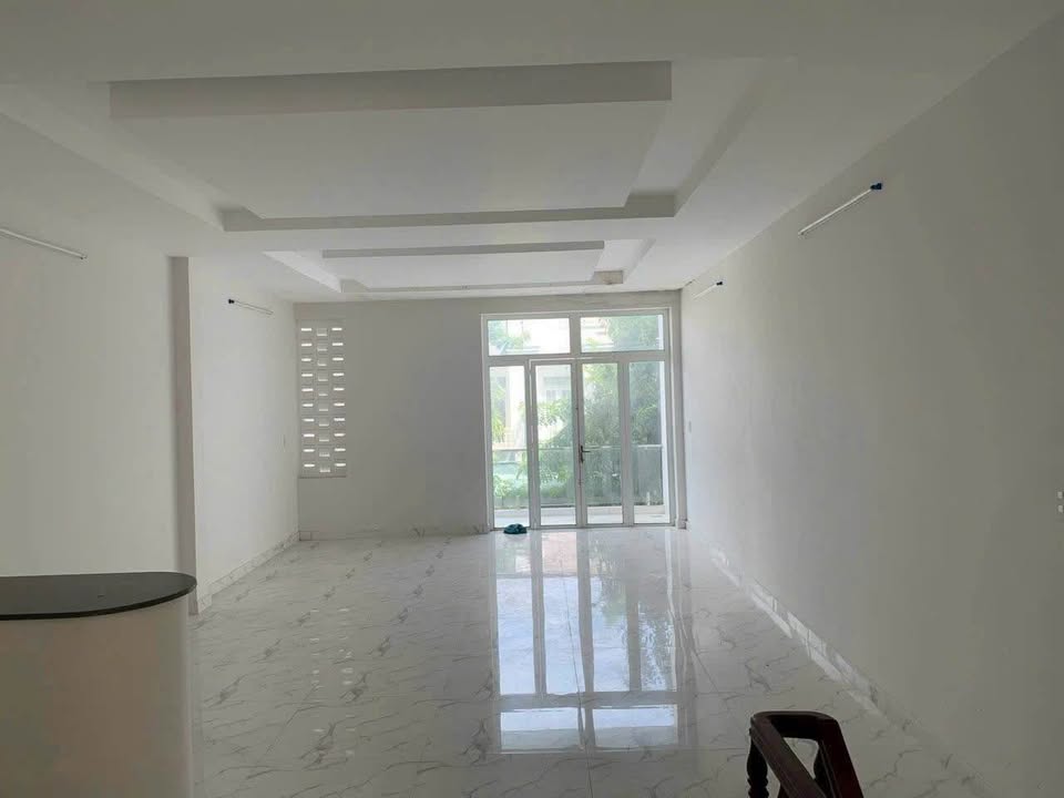 Nhà cho thuê 1 Trệt 2 Lầu tại KDC Hoàng Quân, Cần Thơ - Giá 6 triệu/tháng