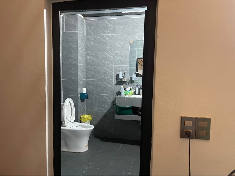 Nhà 2 tầng Thạch Quý 95m² giá 2 tỷ - Hướng Nam, tiện nghi đầy đủ!