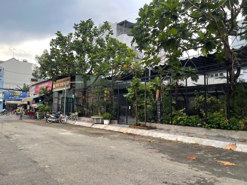 Đất BT Hiệp Bình Chánh 236m² giá 17.9 tỷ - Tặng sân vườn tuyệt đẹp!