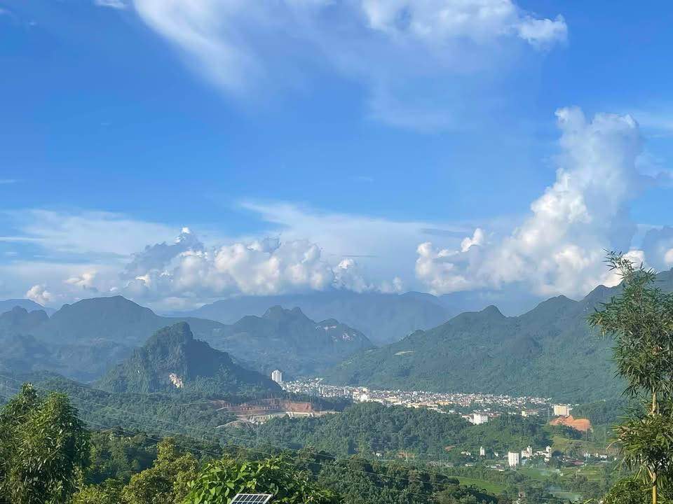 Đất nền xã Cao Bành, thành phố Hà Giang 9.218m² giá 2 tỷ - Tiềm năng nghỉ dưỡng hấp dẫn!