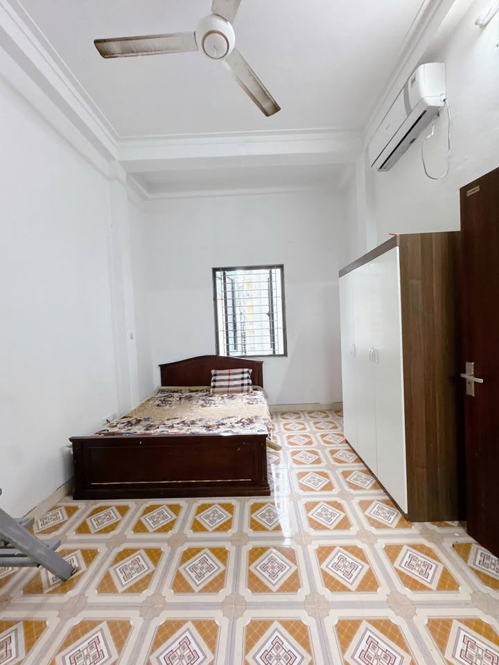 Phòng cho thuê tại Ngõ 21 Yên Xá, Tân Triều, 25m² - Ở ngay, đầy đủ tiện nghi!