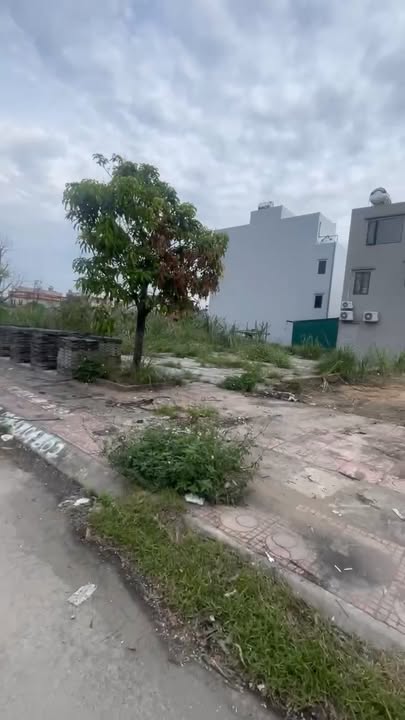 Đất nền Cẩm Phả 80m² giá 3 tỷ - Kinh doanh sầm uất, vị trí đắc địa!