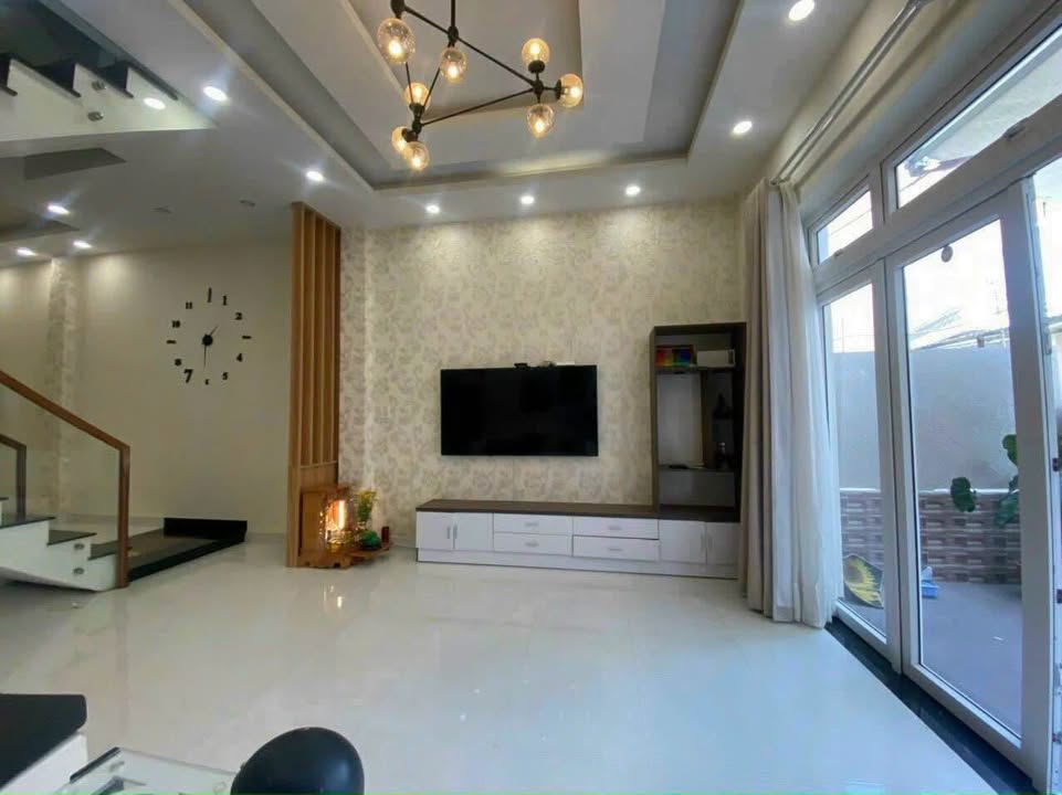 Nhà phố hẻm 2 mặt tiền đường Hai Bà Trưng 63m² giá 6 tỷ - Đầu tư sinh lời ngay!