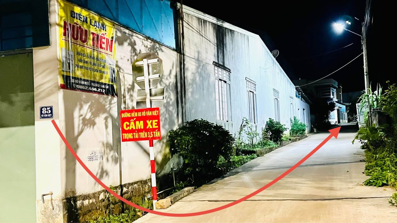 Đất nền hẻm 85 Võ Văn Kiệt, Pleiku 150m² - Đường rộng thoáng, gần ngân hàng!